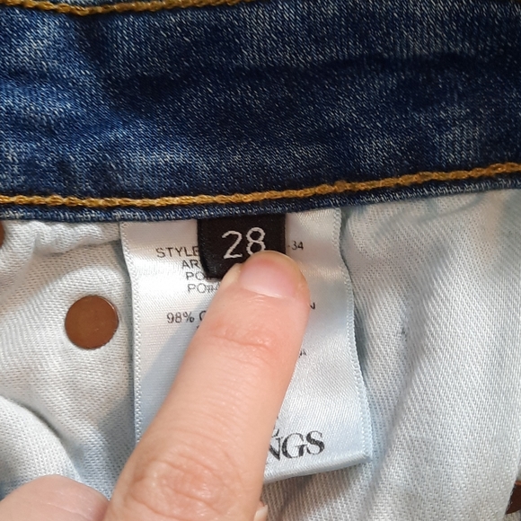 Aritzia "The Castings" high rise skinny jeans - Picture 6 of 10